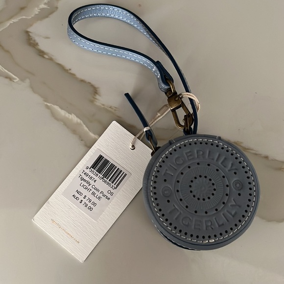 TIGERLILY Blue Grey Leather Keychain Coin Purse Wristlet NWT RRP$79 - Picture 6 of 6
